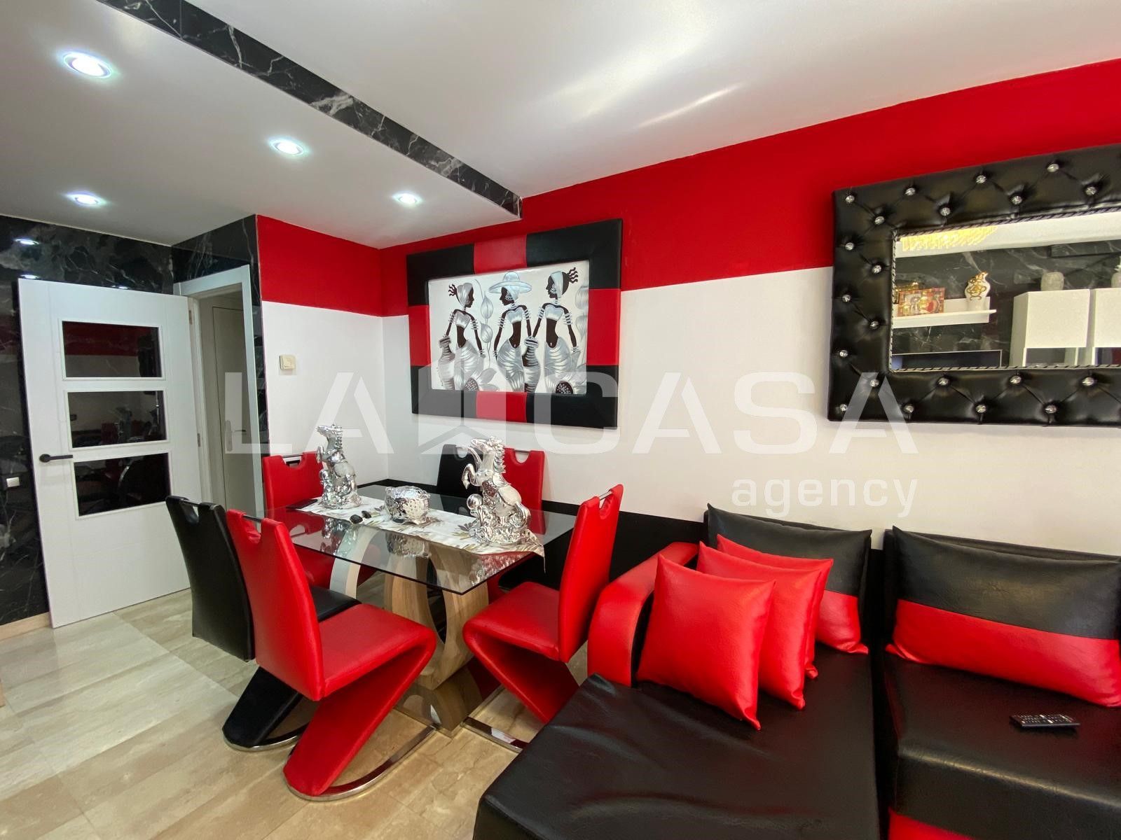 Dining room of Flat for sale in Santa Coloma de Gramenet  with Heating, Terrace and Balcony