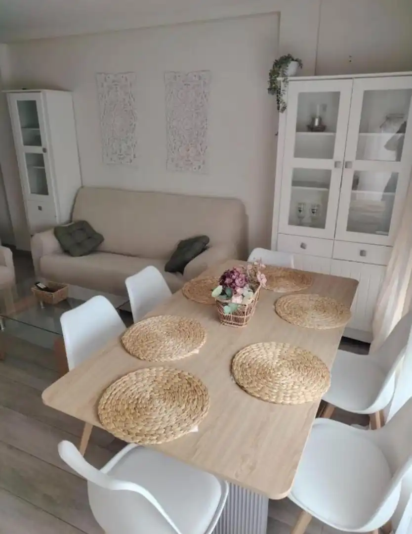 Wohnung zur Miete in Vista Alegre - Parque Cruz Conde