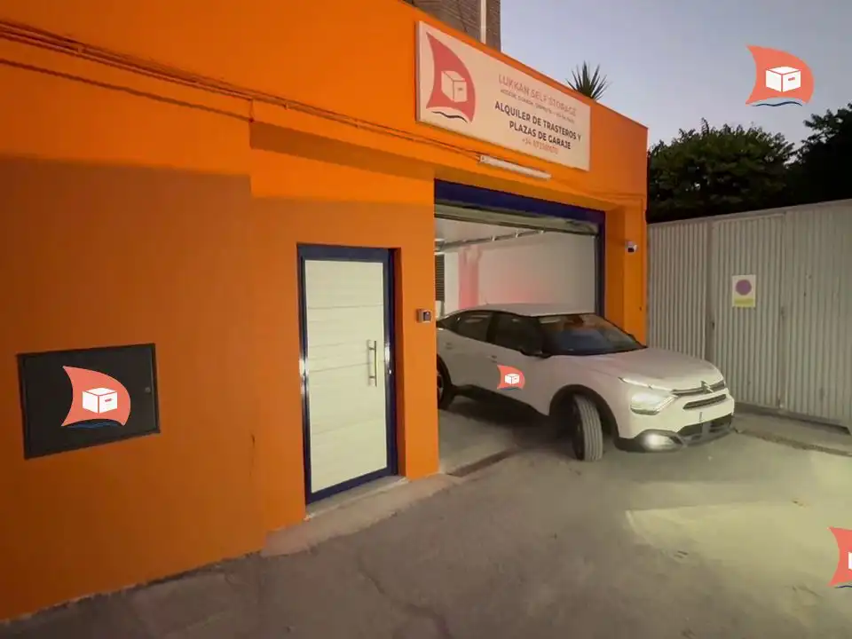 Parkplatz von Lagerraum zur Miete in Almuñécar mit Alarm