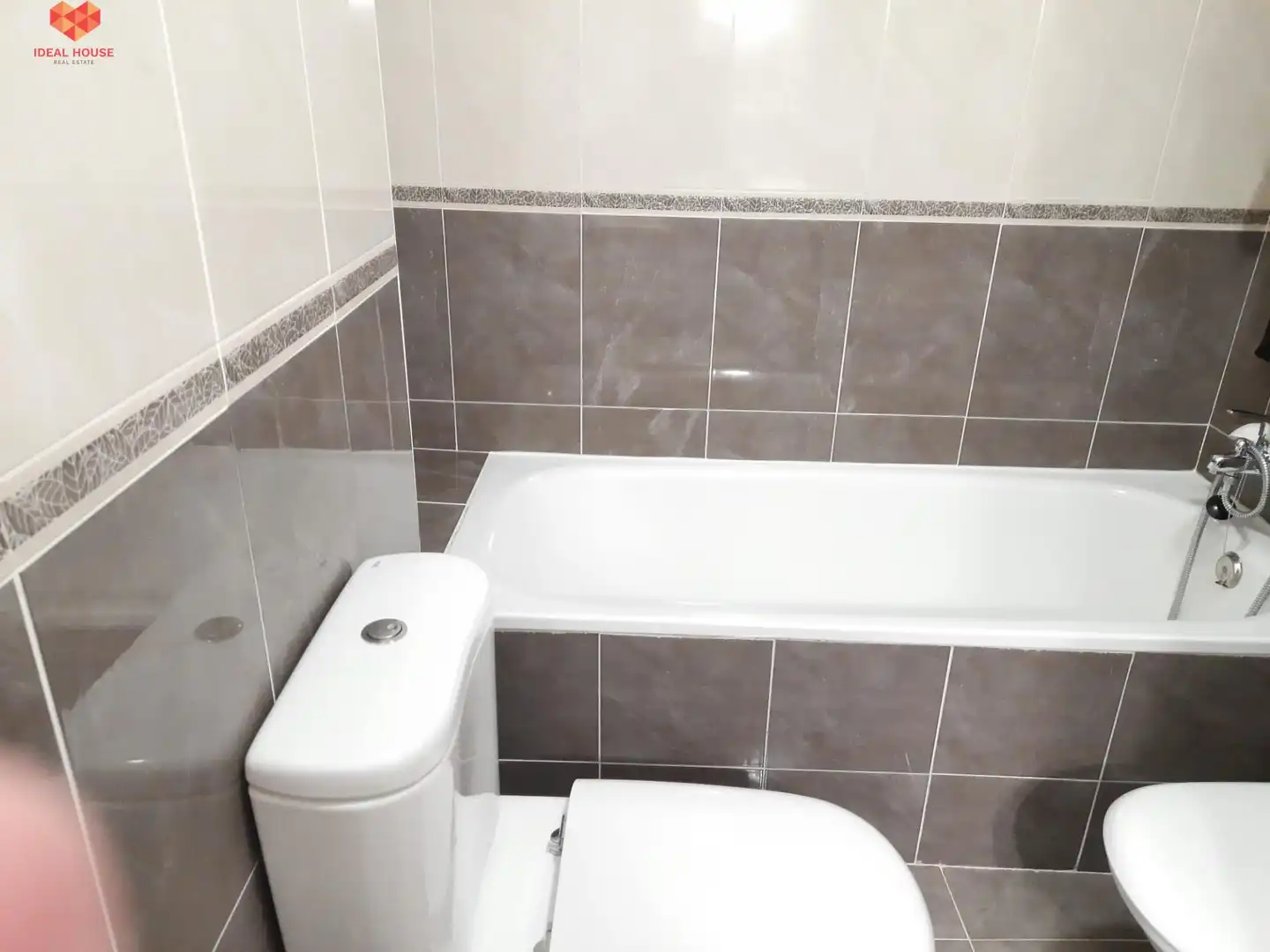Bathroom of Detached homes for sale in Segovia  with Heating, Terrace and Storage room