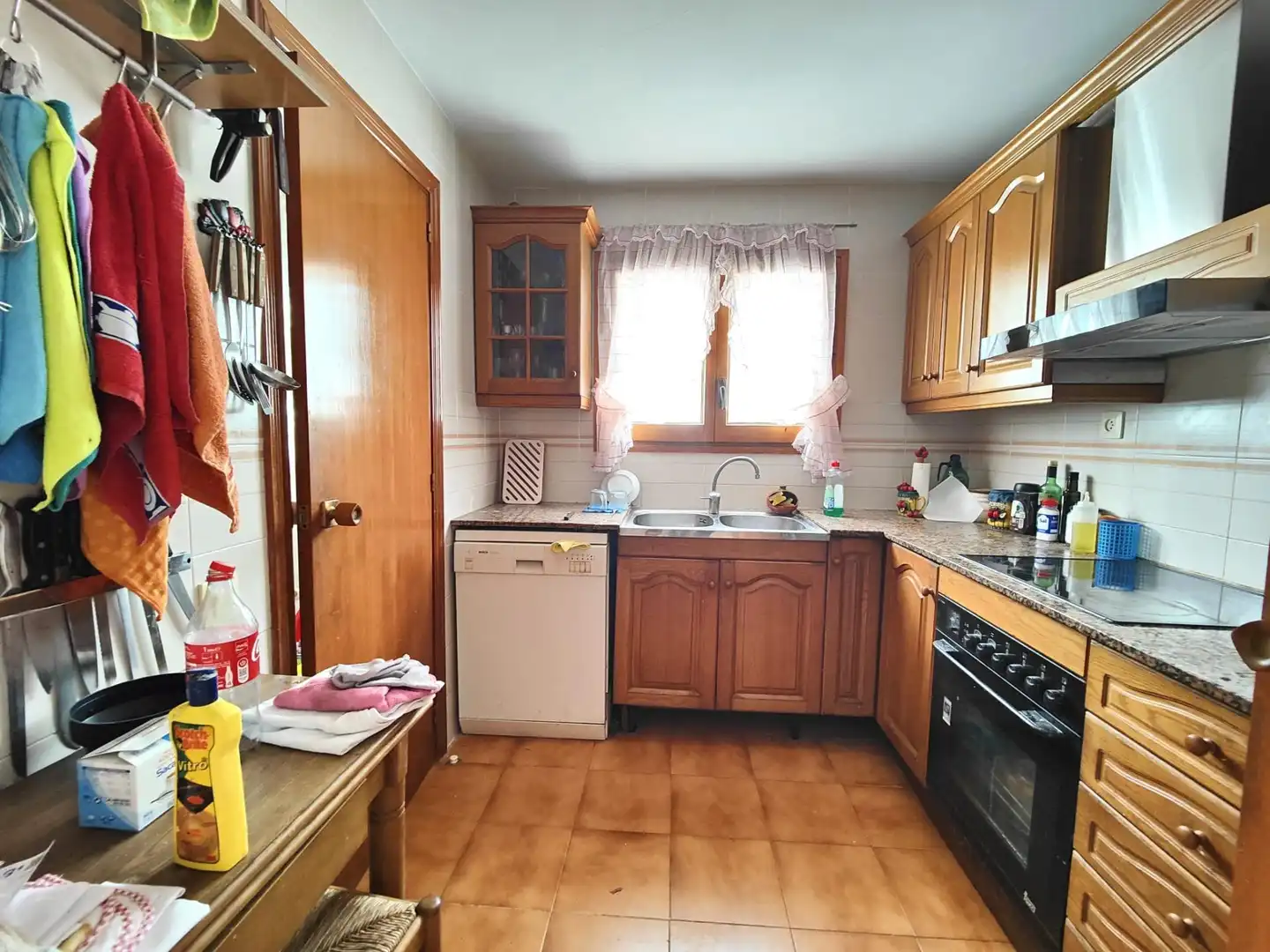 Cocina de Casa adosada en venta en Calafell con Aire acondicionado, Calefacción y Jardín privado
