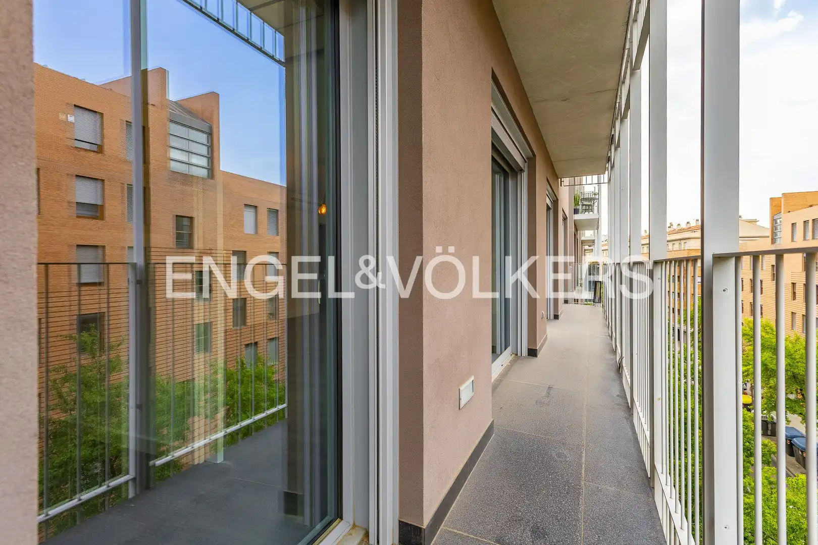 Balcony of Attic for sale in Sabadell  with Air Conditioner, Heating and Parquet flooring