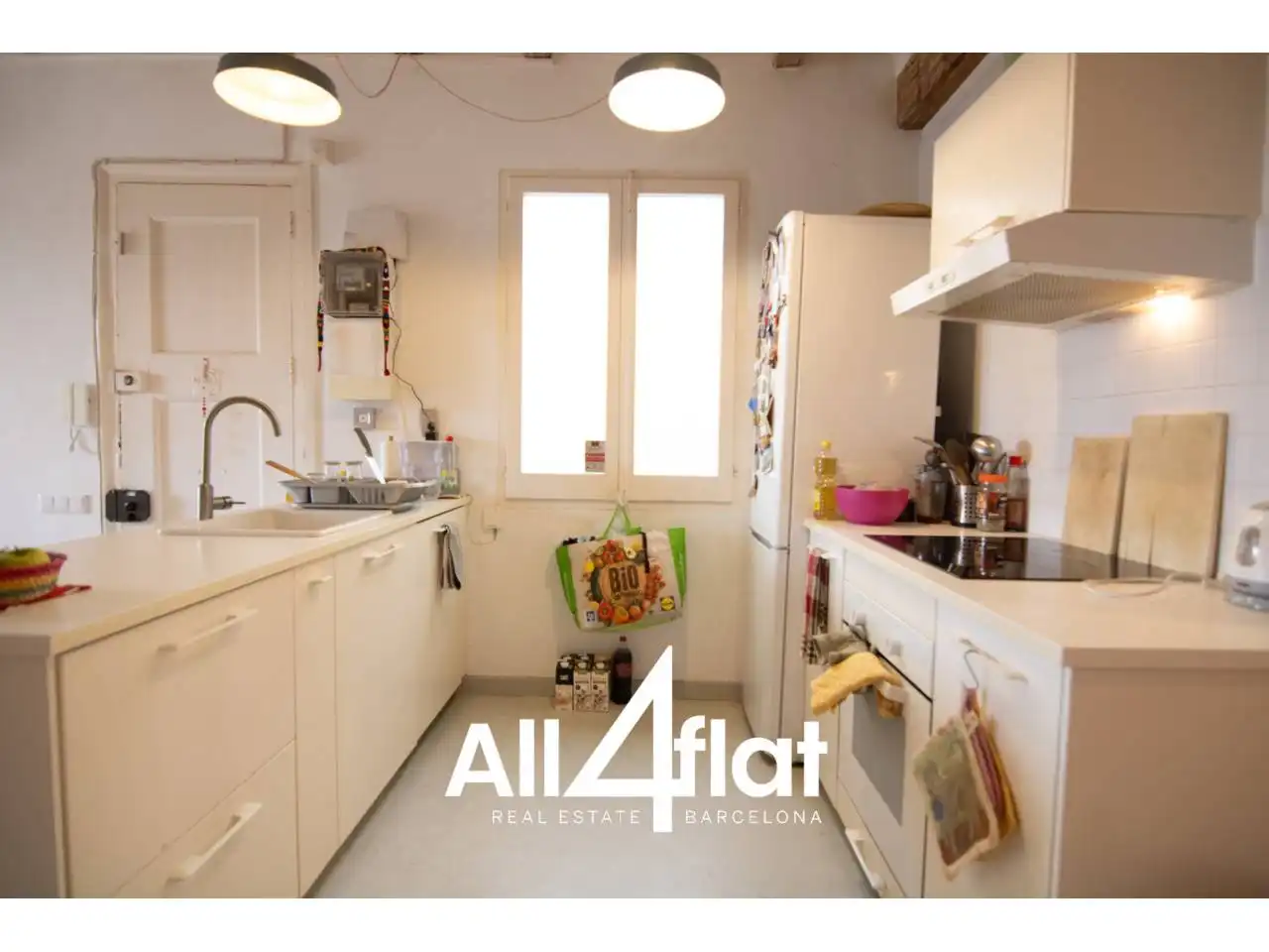 Flat with terrace for sale in Calle robador, imagen 4