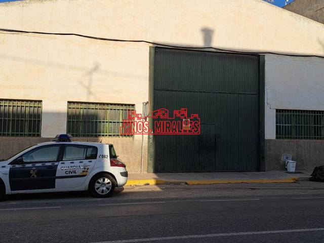 Nave industrial en Venta en Dolores
