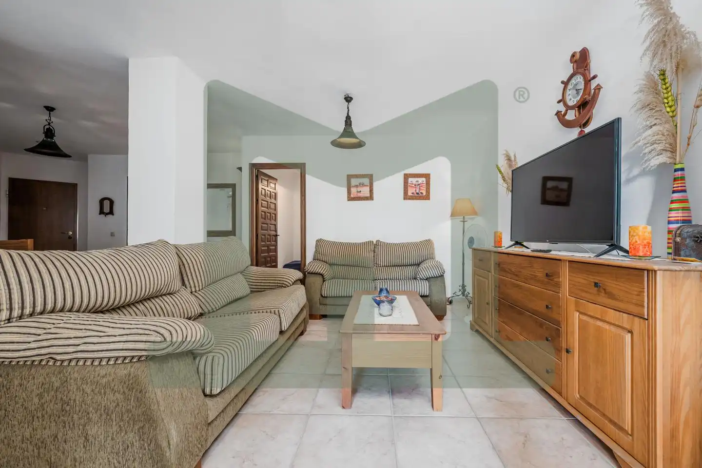 Wohnzimmer von Wohnung zum Verkauf in Zahara de los Atunes mit Klimaanlage, Terrasse und Abstellraum