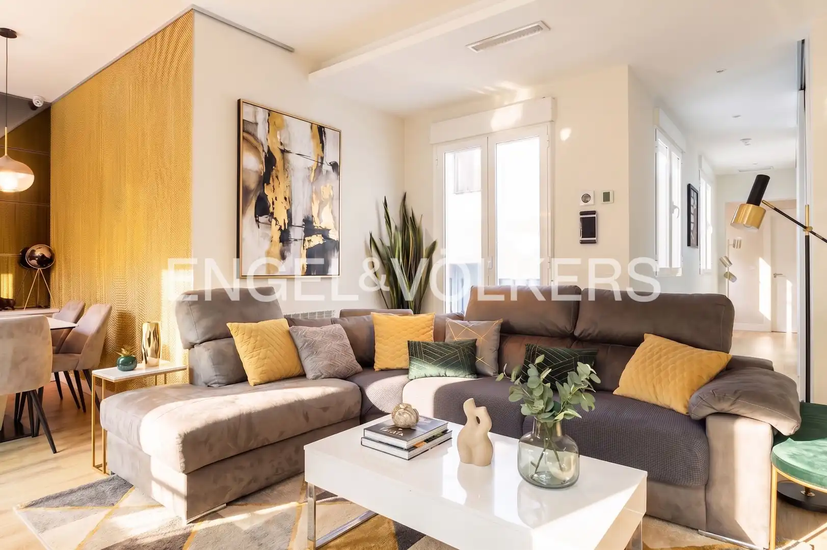 Sala d'estar de Àtic en venda en Madrid amb Aire condicionat, Calefacció i Terrassa