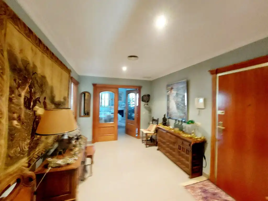 Casa o xalet en venda a Calle Sierra de San Pedro, Las Vaguadas