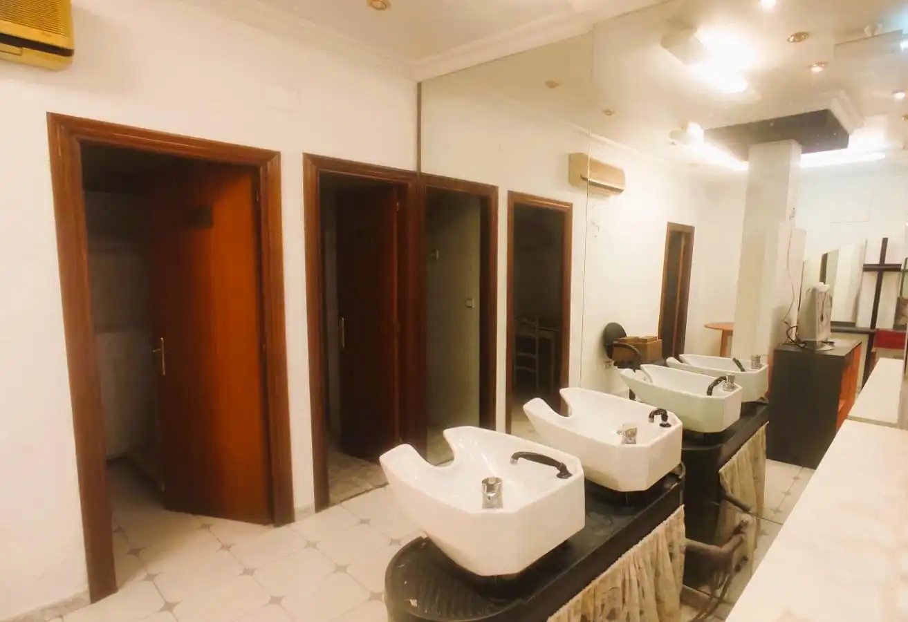 Bathroom of Commercial properties for sale in Zalla 