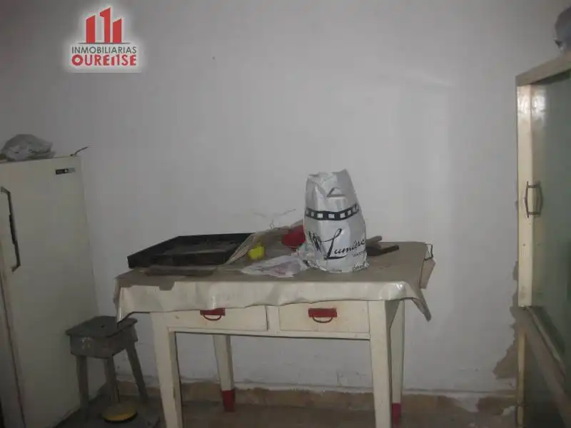 Kitchen of Houses for sale in Ourense Capital   with Storage room