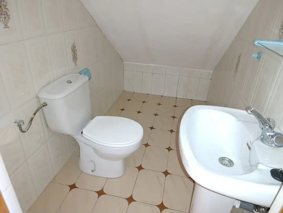 Baño de Casa o chalet en venta en Carranque con Calefacción, Jardín privado y Trastero