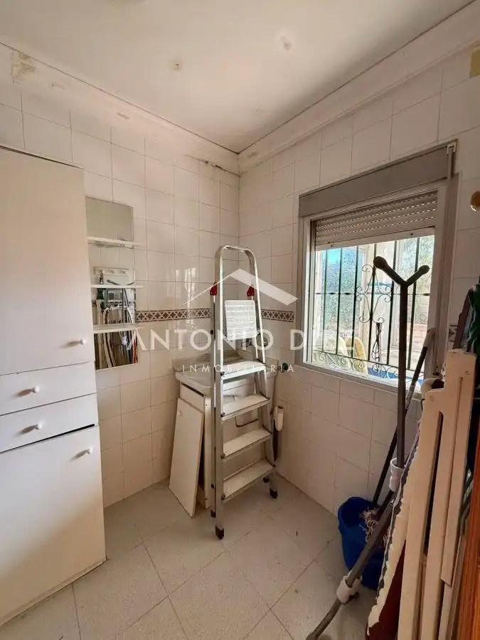 Bathroom of Houses for sale in Aspe  with Swimming Pool