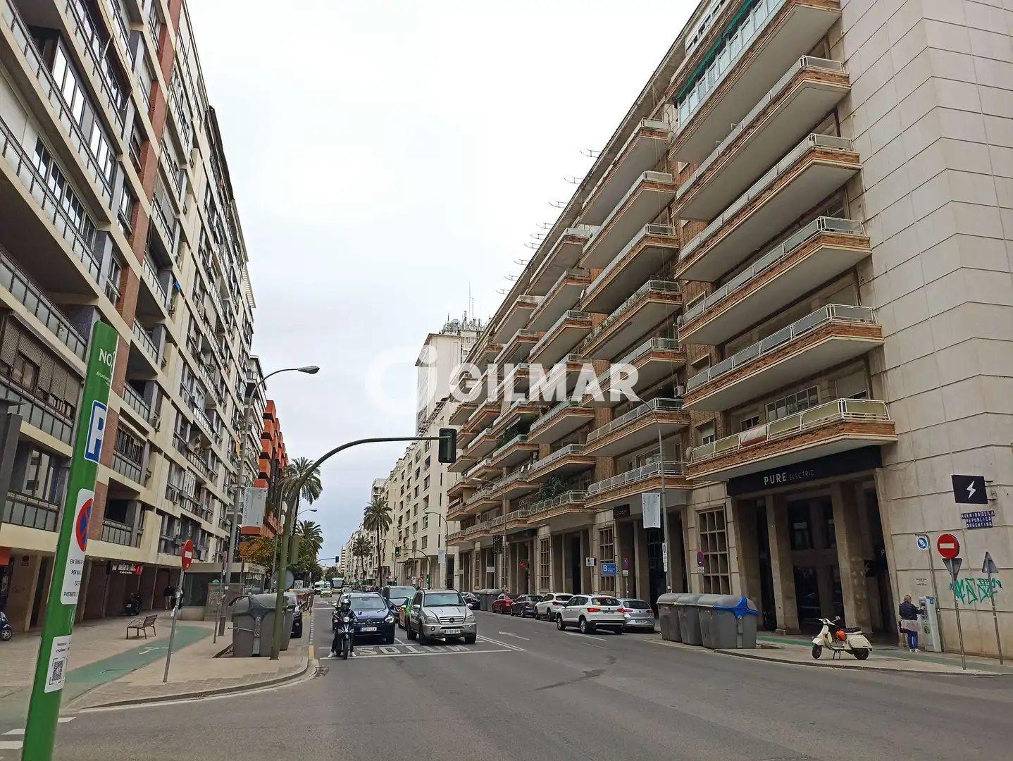 Vista exterior de Local de alquiler en Sevilla con Calefacción