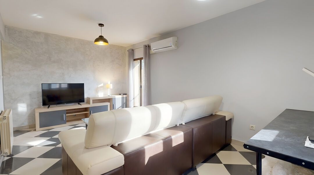 Living room of Flat for sale in  Madrid Capital  with Air Conditioner, Heating and Terrace