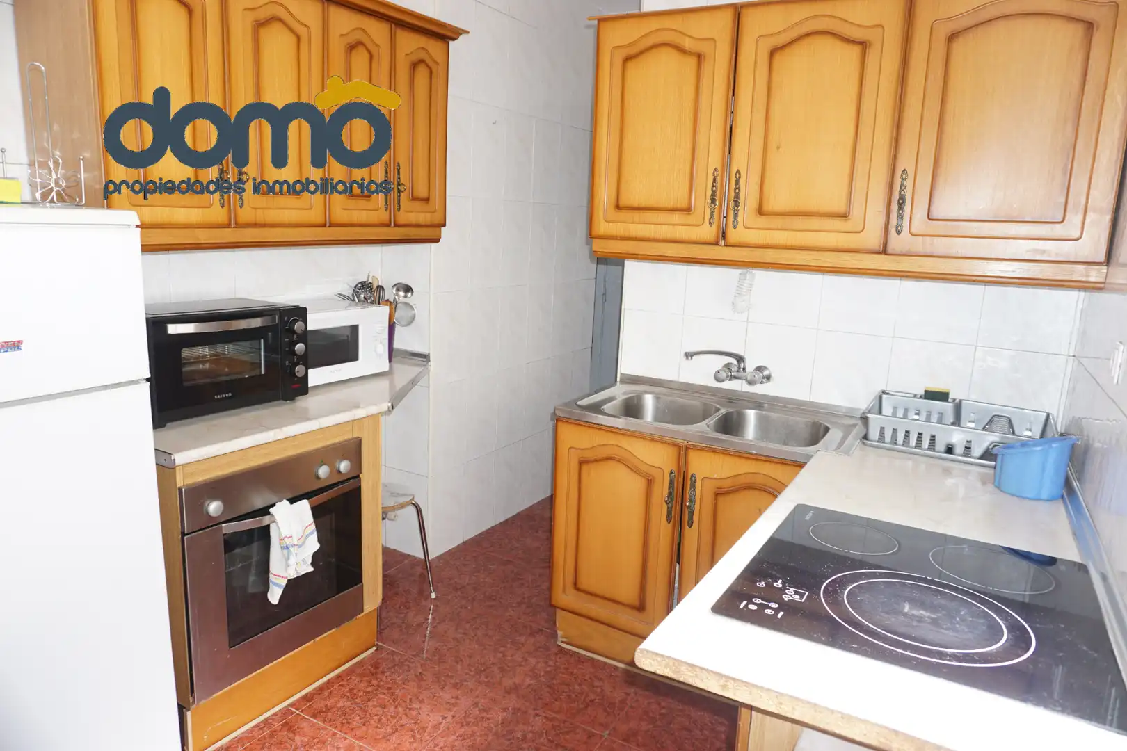 Cocina de Piso en venta en Granada con Calefacción, Amueblado y Horno