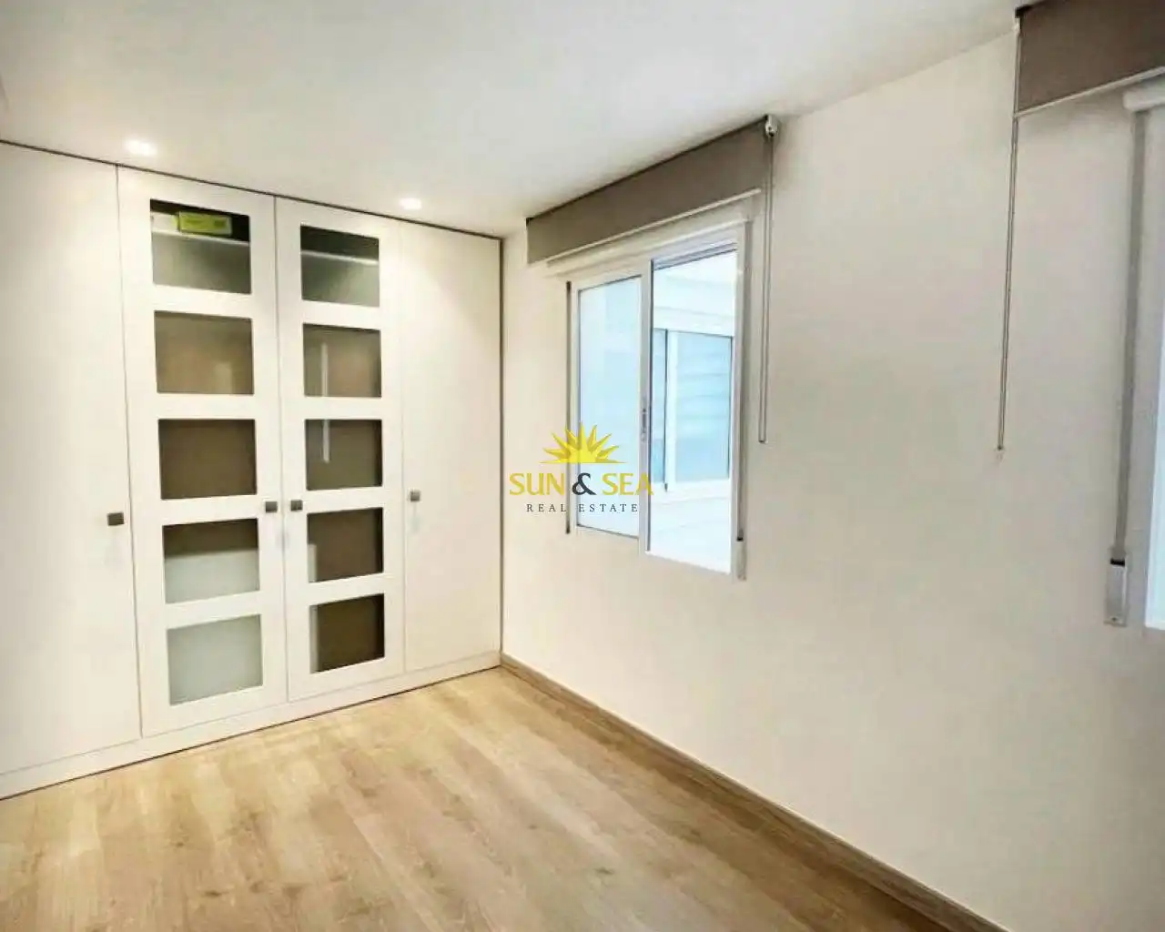 Bedroom of Apartments for rent in Elche / Elx  with Air Conditioner, Heating and Furnished