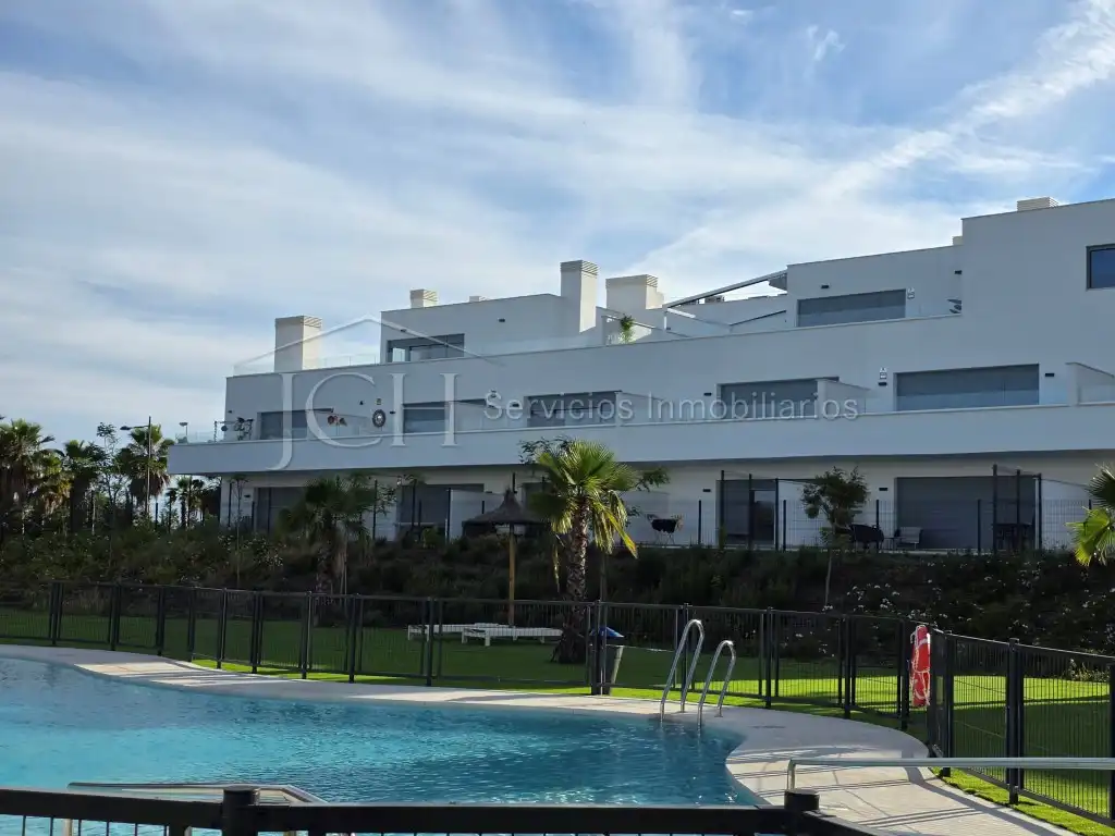 Vista exterior de Ático de alquiler en Estepona con Amueblado