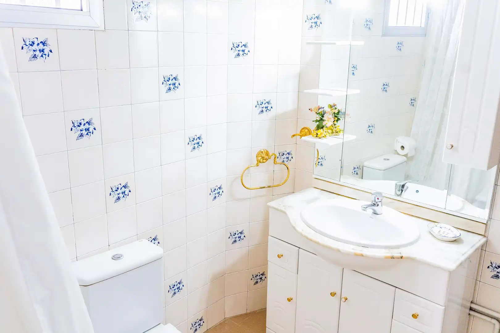 Baño de Ático en venta en Belvís de la Jara con Aire acondicionado, Calefacción y Terraza