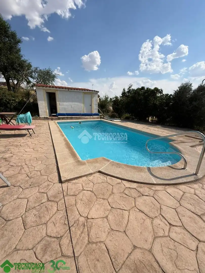 Casa amb piscina en venda a CALLE QUEJIGO, imagen 3