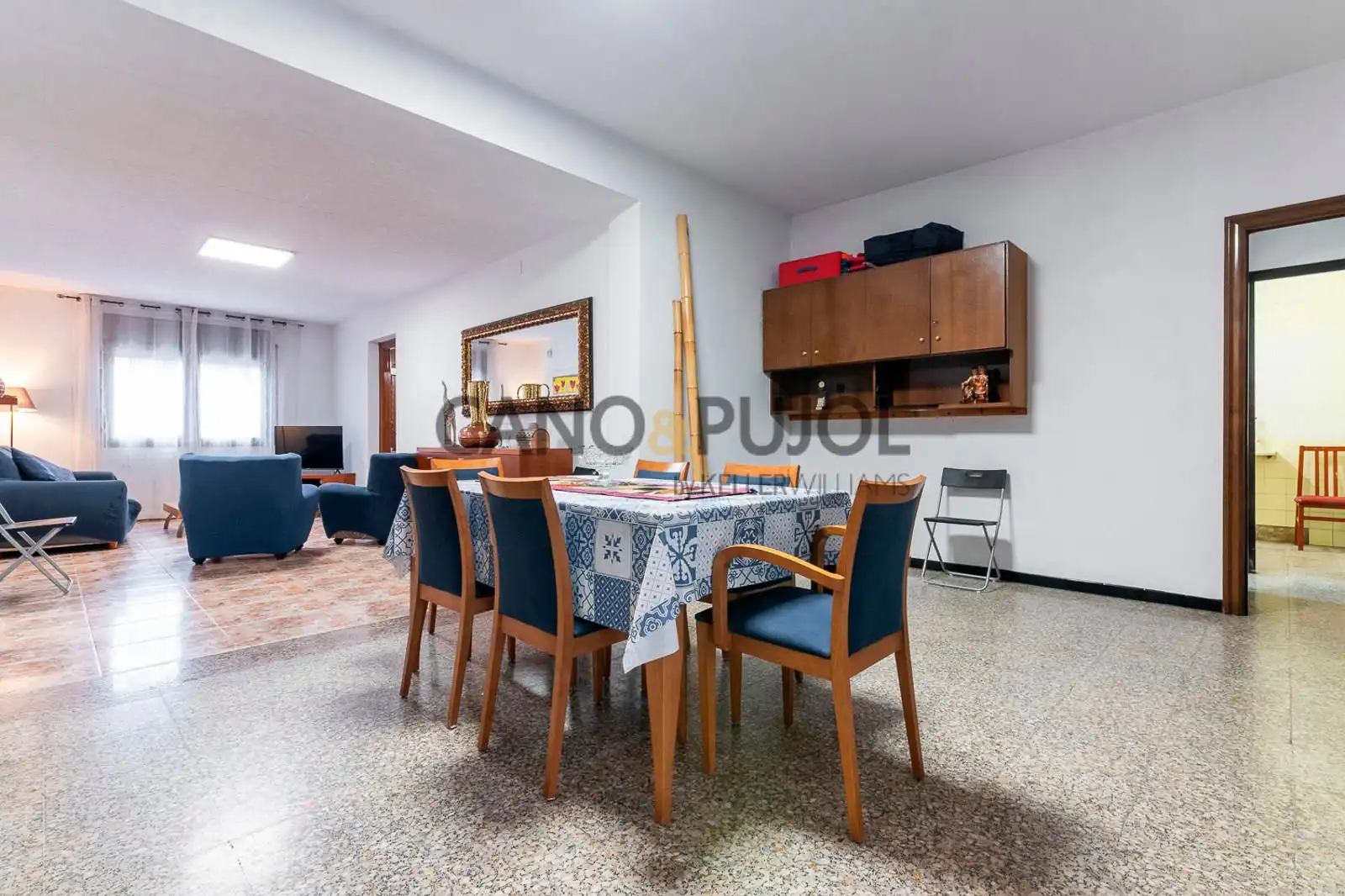 Dining room of Buildings for sale in Rubí