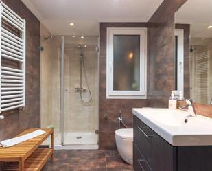 Bany de Apartament de lloguer en Granollers amb Aire condicionat, Traster i Balcó