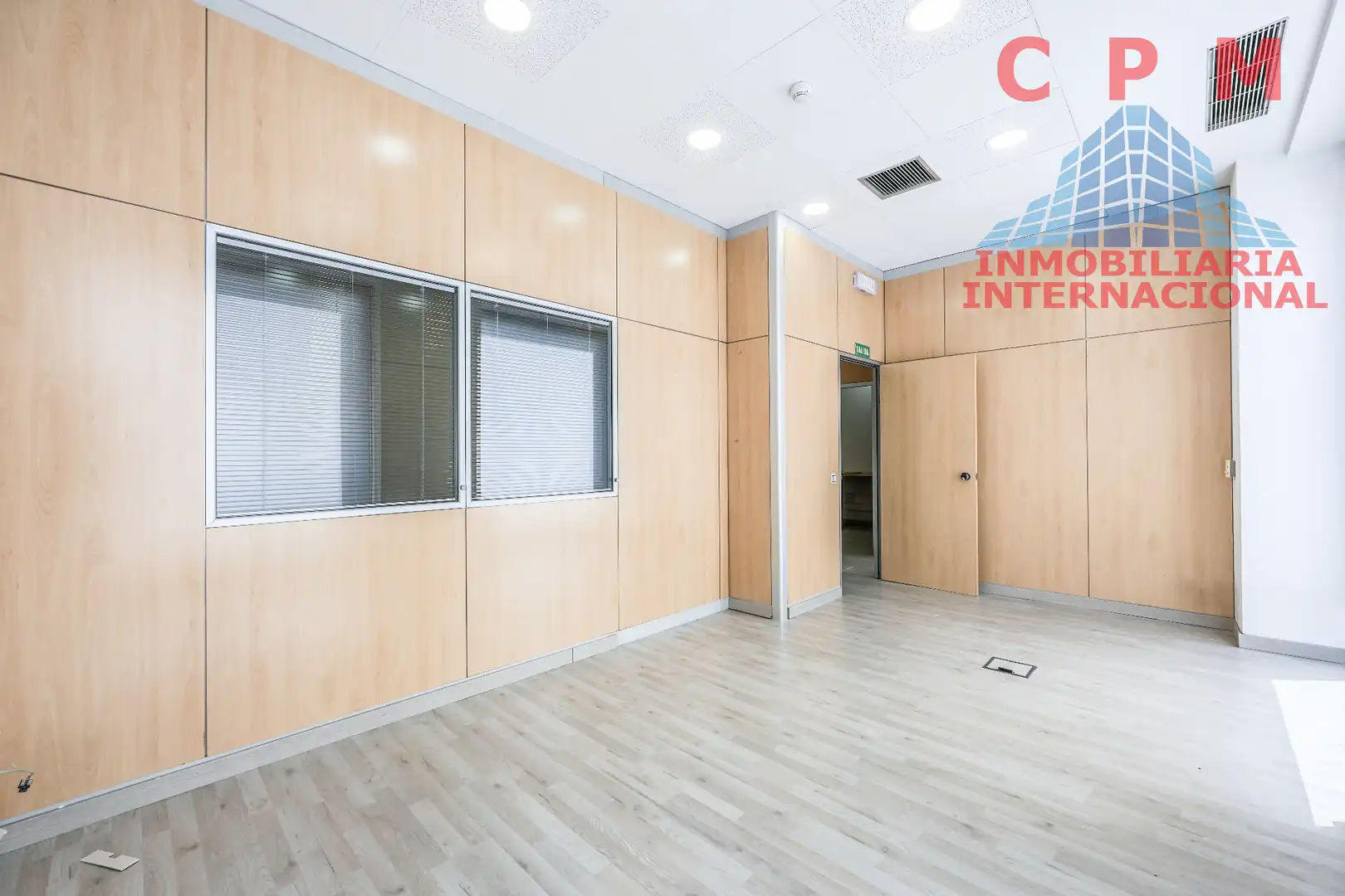 Office for sale in Usera