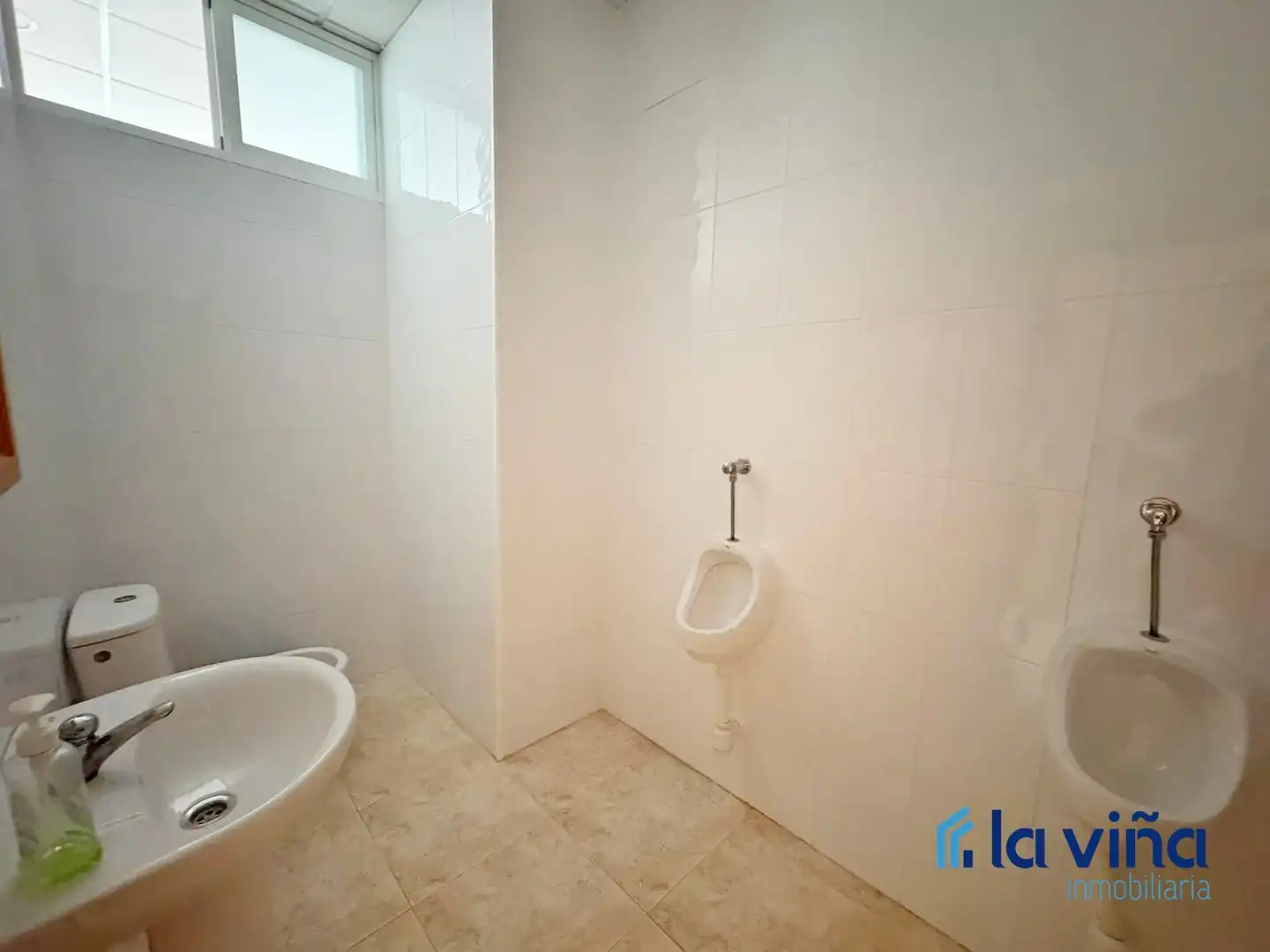 Badezimmer von Geschaftsraum zum Verkauf in La Roda de Andalucía