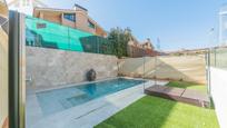 Swimming pool of Single-family semi-detached for sale in Arroyomolinos (Madrid)  with Air Conditioner, Heating and Private garden