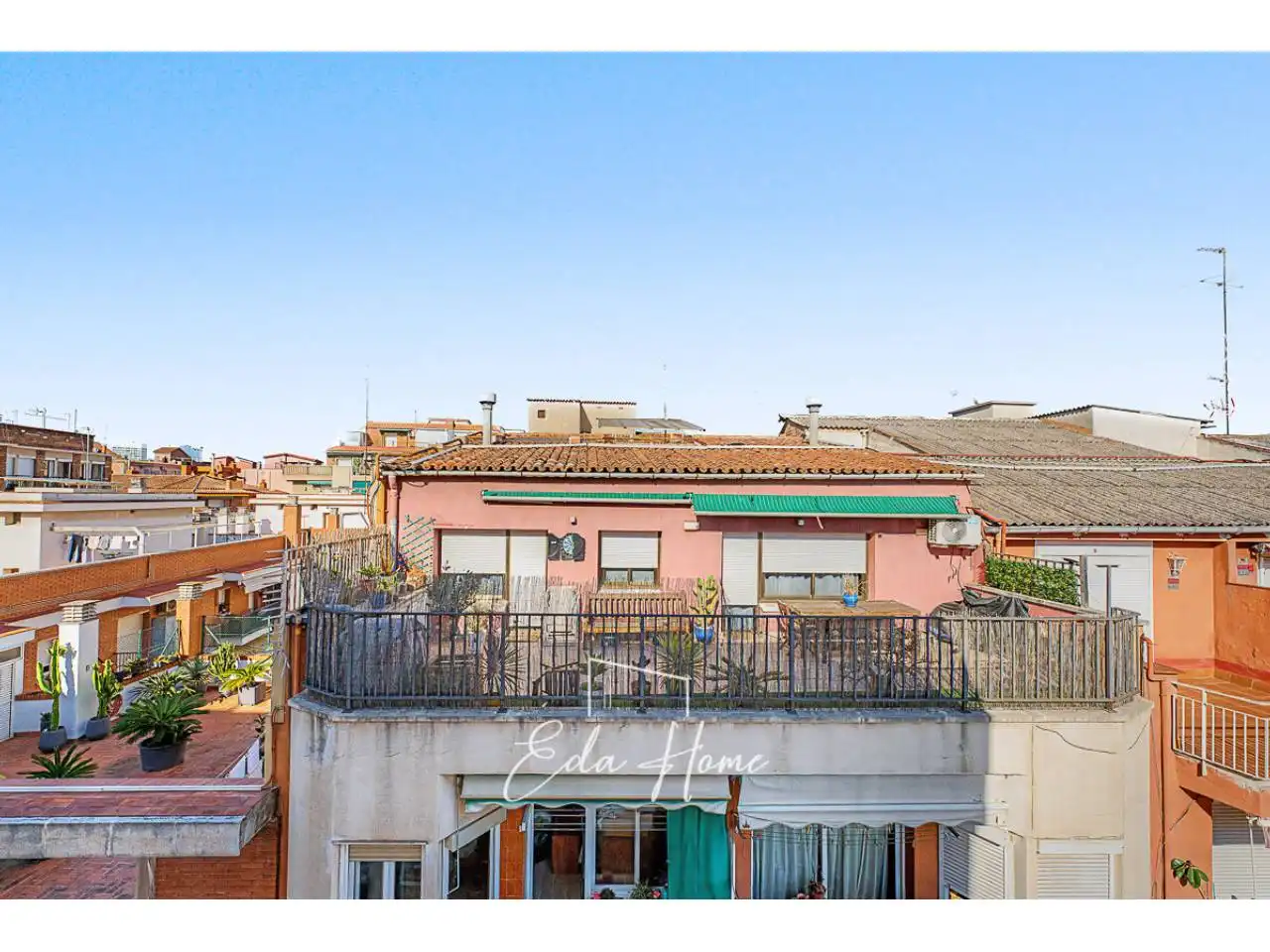 Vista exterior de Apartamento en venta en Barcelona