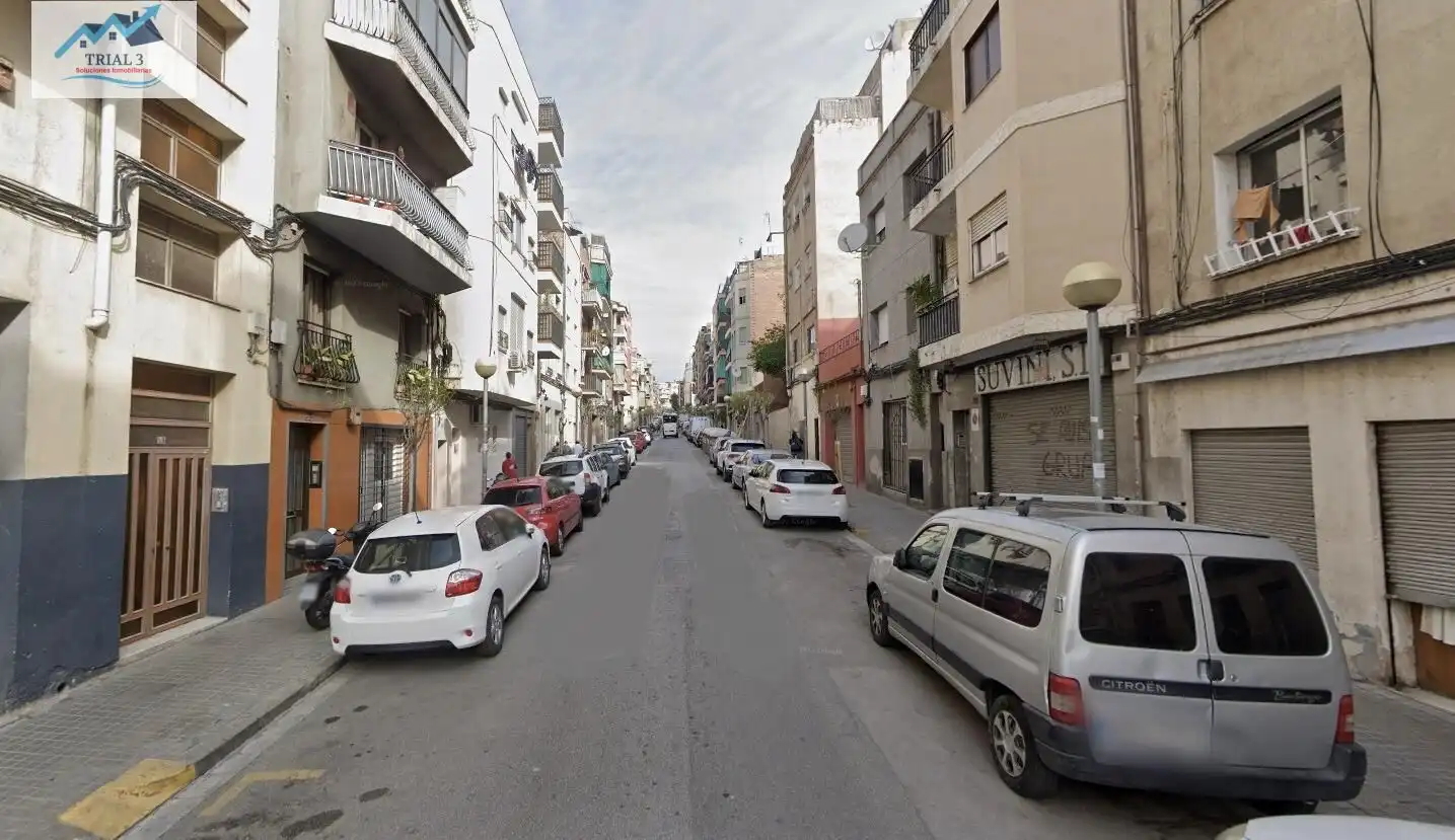 Piso con terraza en venta en Calle CALDERON DE LA BARCA, imagen 2