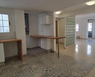 Flat to rent in  Valencia Capital  with Air Conditioner, Parquet flooring and Balcony