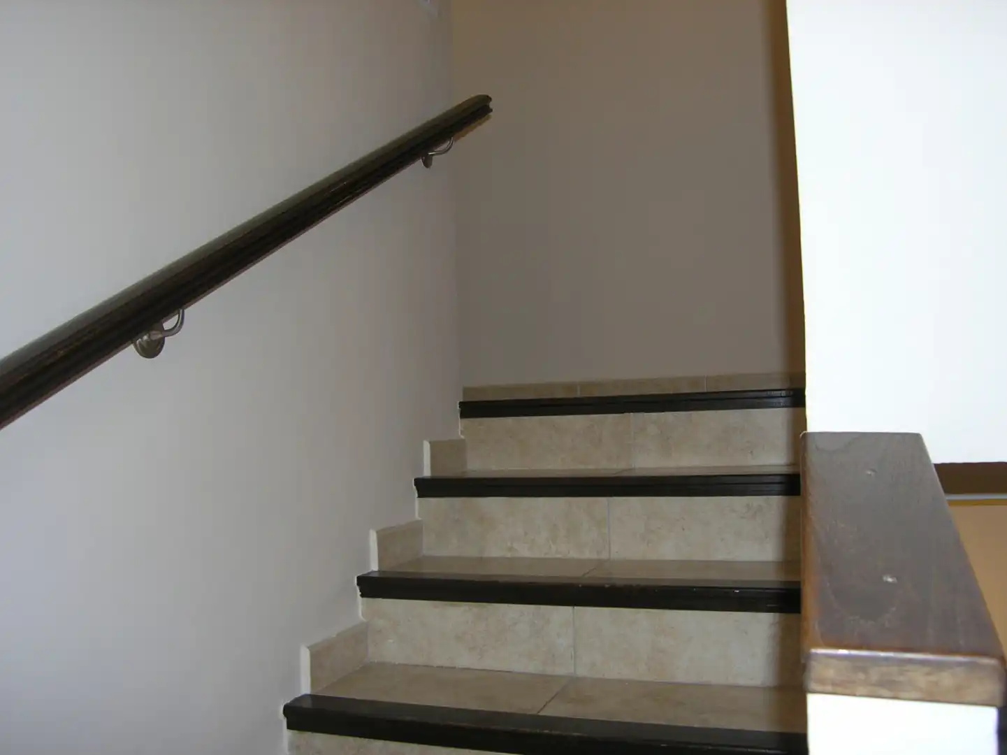Houses for rent in Paichi