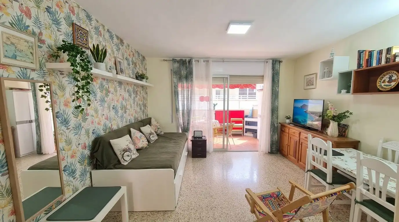 Wohnzimmer von Wohnungen zum Verkauf in Salou mit Klimaanlage, Heizung und Terrasse