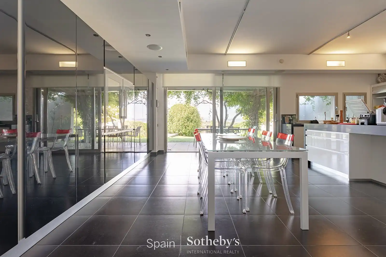 Dining room of Houses for rent in Ciudalcampo  with Air Conditioner, Heating and Private garden