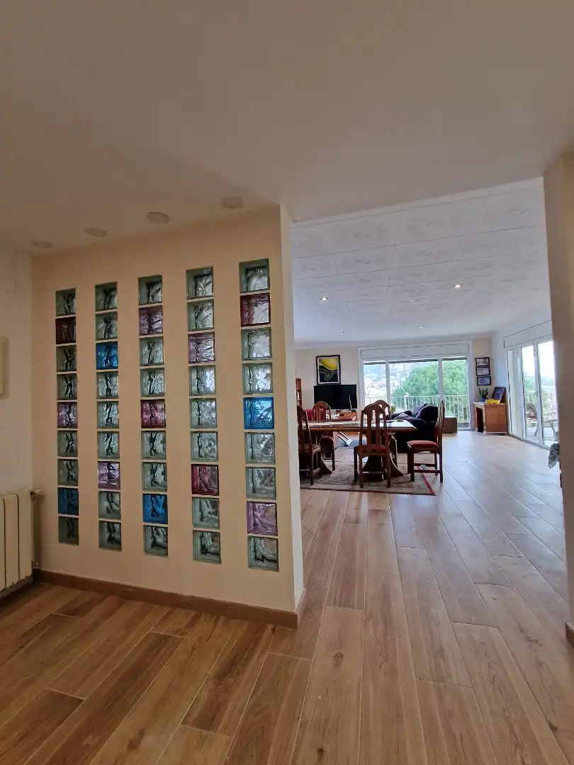 Piso con terraza en venta en Carrer de la Selva, imagen 12