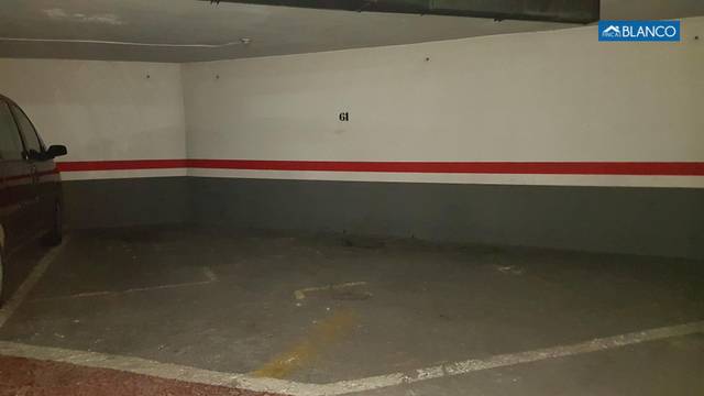 Garaje en Venta en Centre