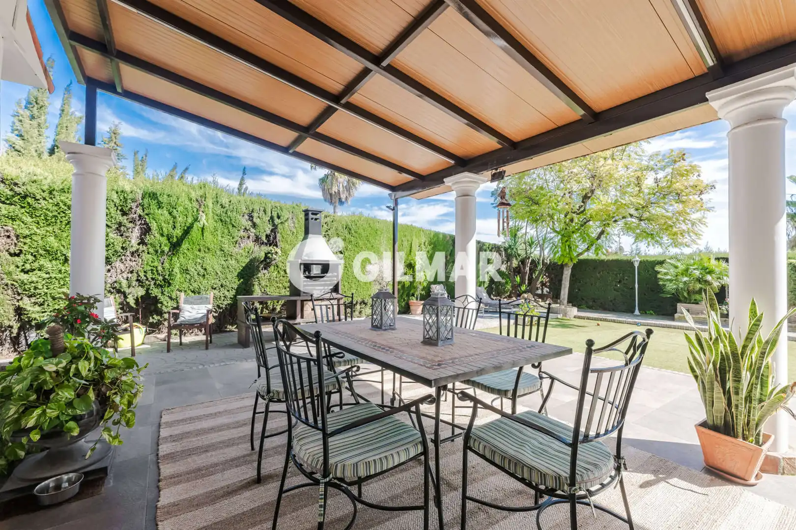 Terraza de Casa adosada en venta en Gelves, Sevilla