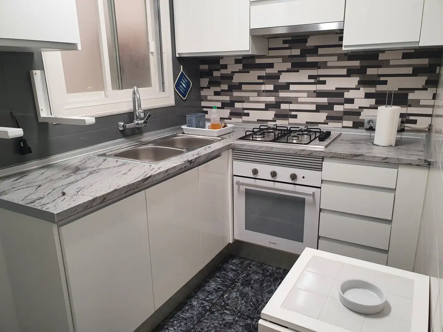 Cocina de Ático en venta en Ripollet con Parquet, Terraza y Amueblado