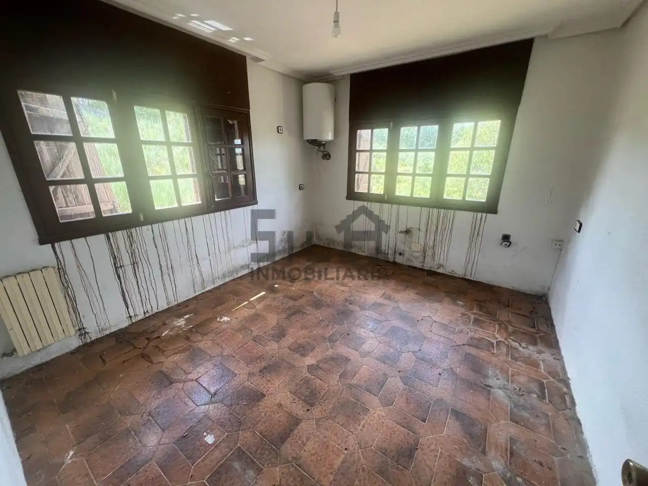 Casa o xalet en venda en Xunqueira de Ambía amb Calefacció, Jardí privat i Traster