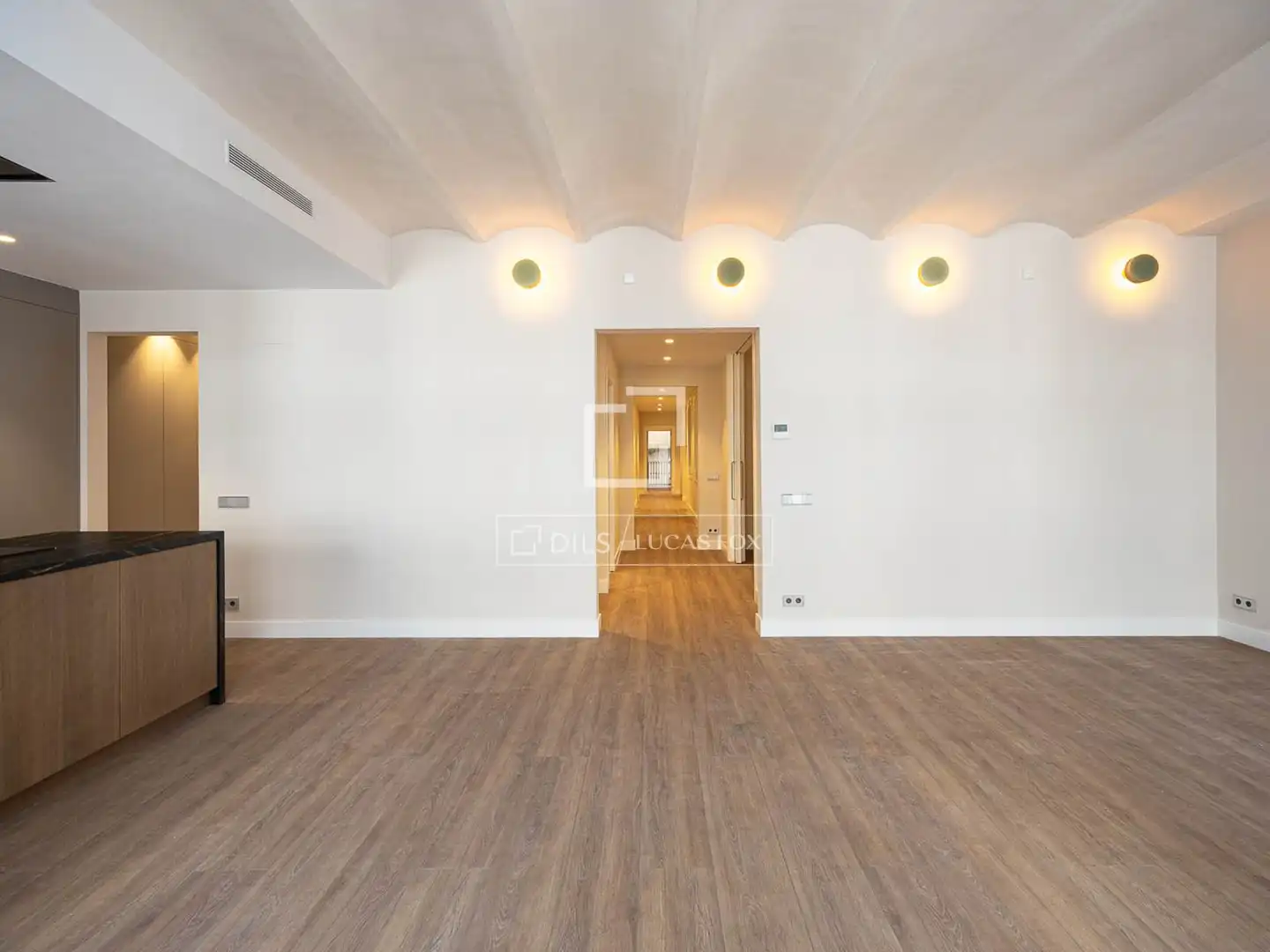 Piso en venta en Barcelona con Aire acondicionado, Parquet y Balcón