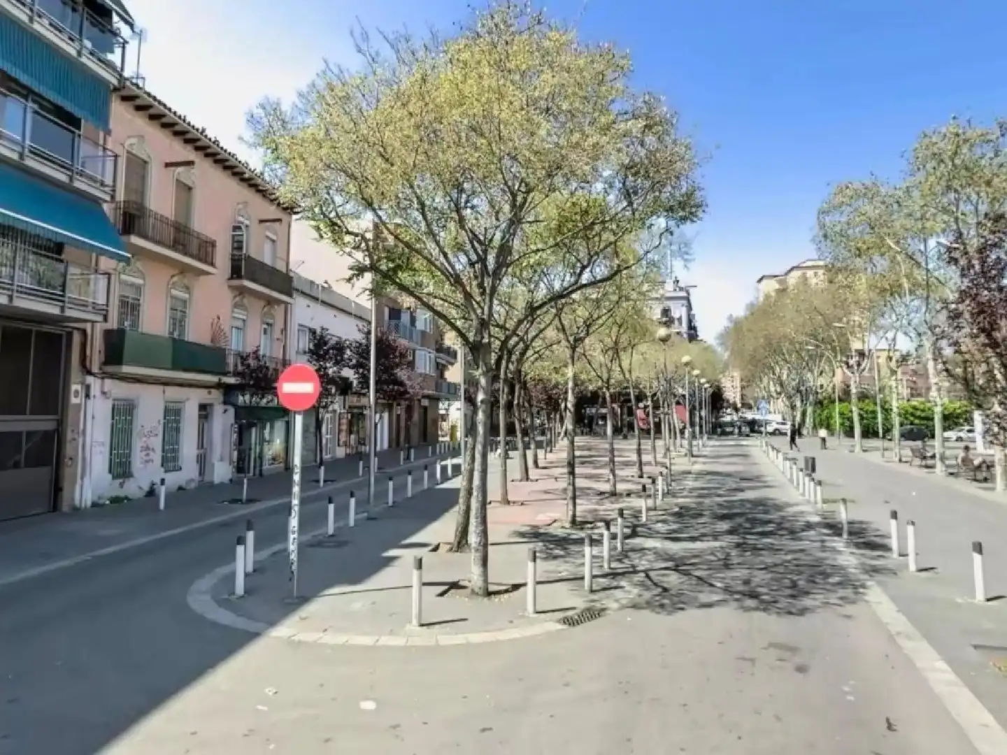 Vista exterior de Pis en venda en Badalona amb Terrassa