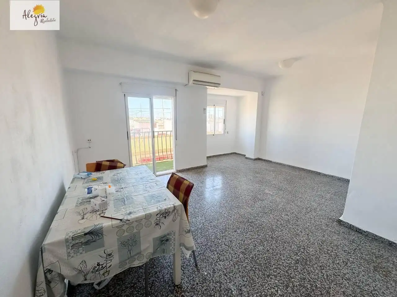 Apartment with terrace for sale in SIND MIGUEL HERNANDEZ P, imagen 2