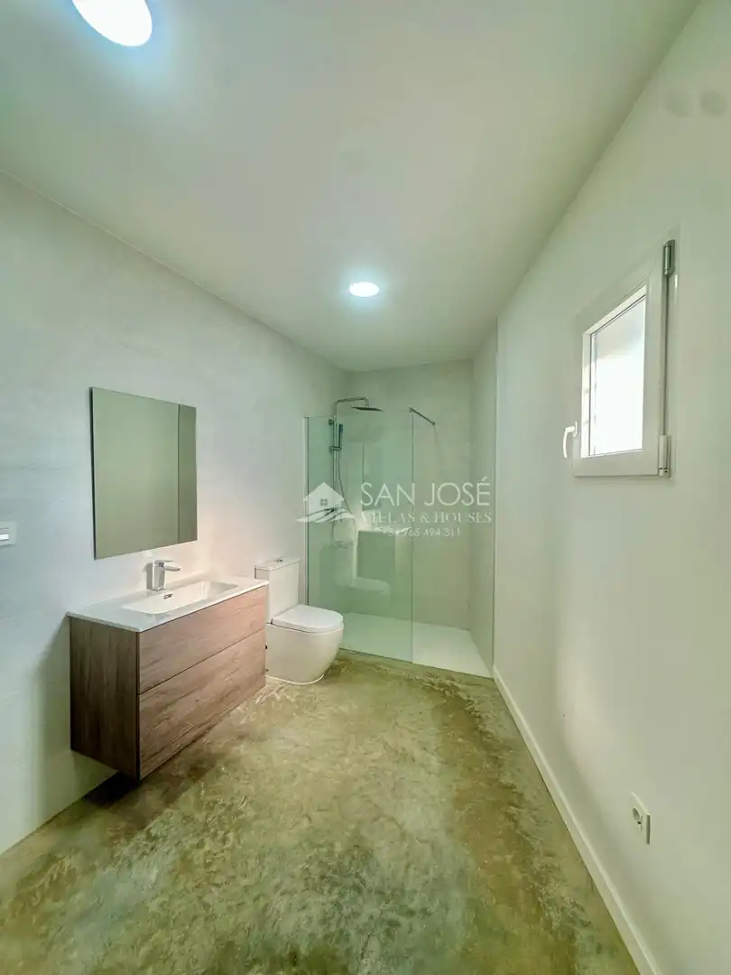 Baño de Casa o chalet de alquiler en Aspe con Aire acondicionado, Calefacción y Terraza