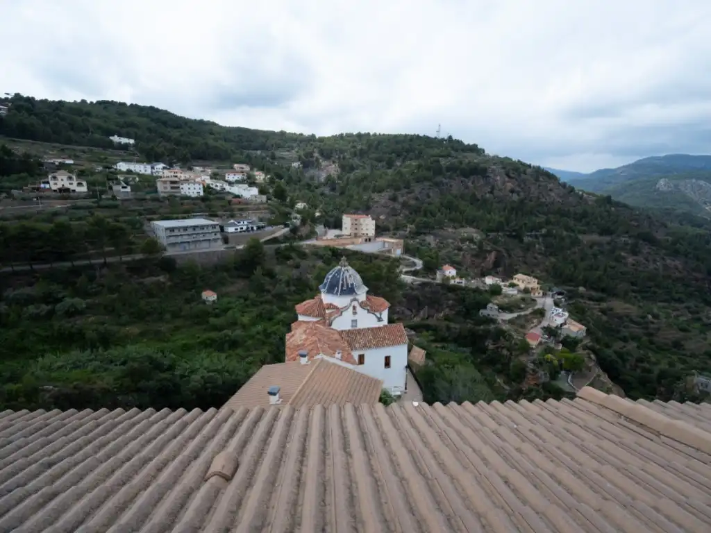 Vista exterior de Pis en venda en Llucena / Lucena del Cid