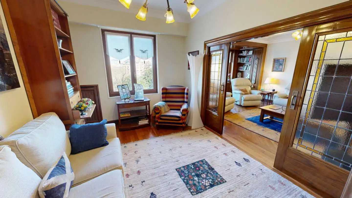 Piso en venta en Área Romántica