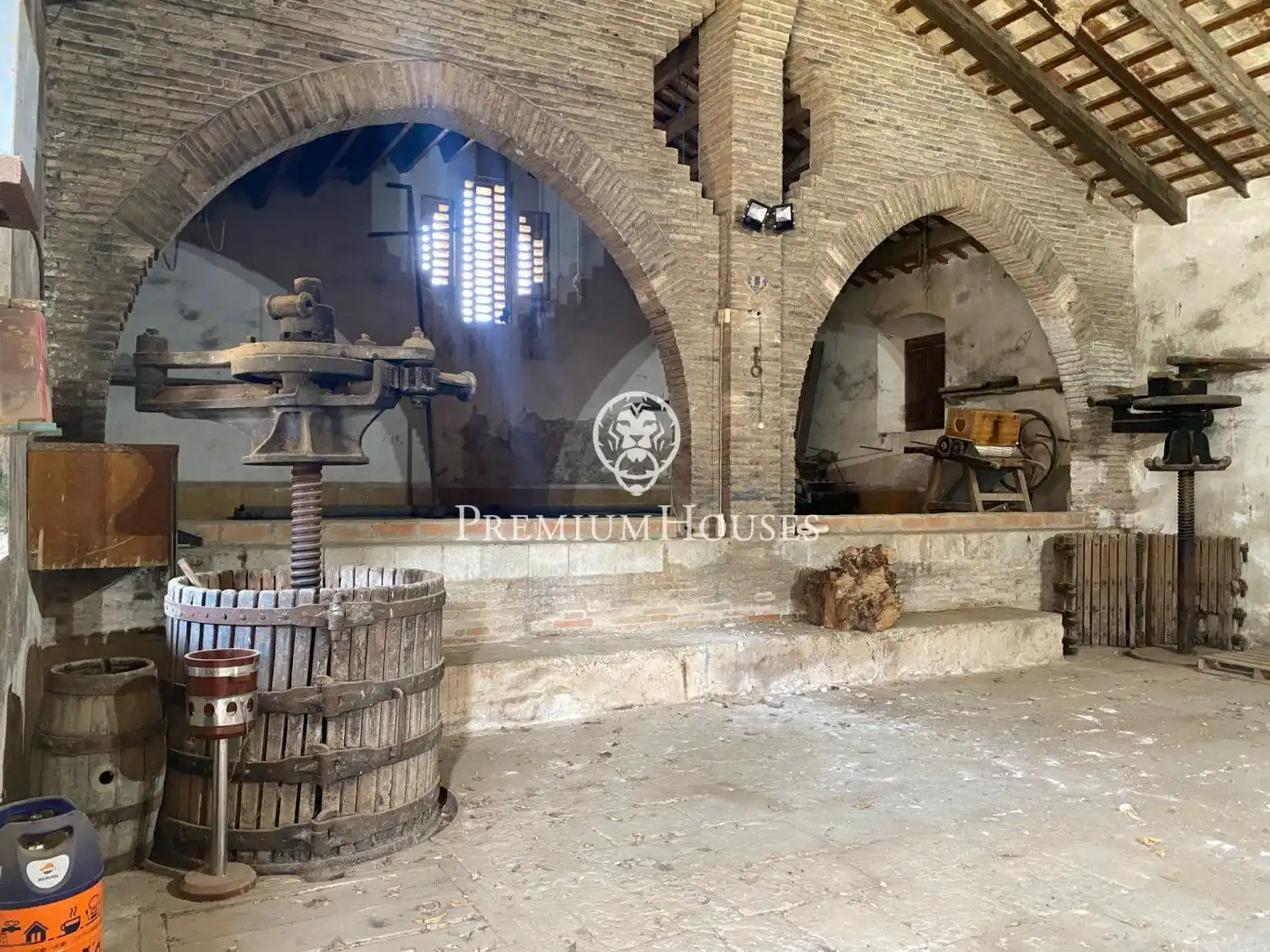 Country homes for sale in Sant Pere de Ribes  with Private garden, Storage room and Balcony