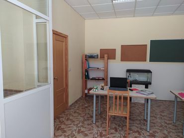 Bajo en venta en Pla - Carolinas