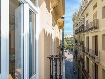 Estudi amb balcó de lloguer a Carrer dels Ramellets