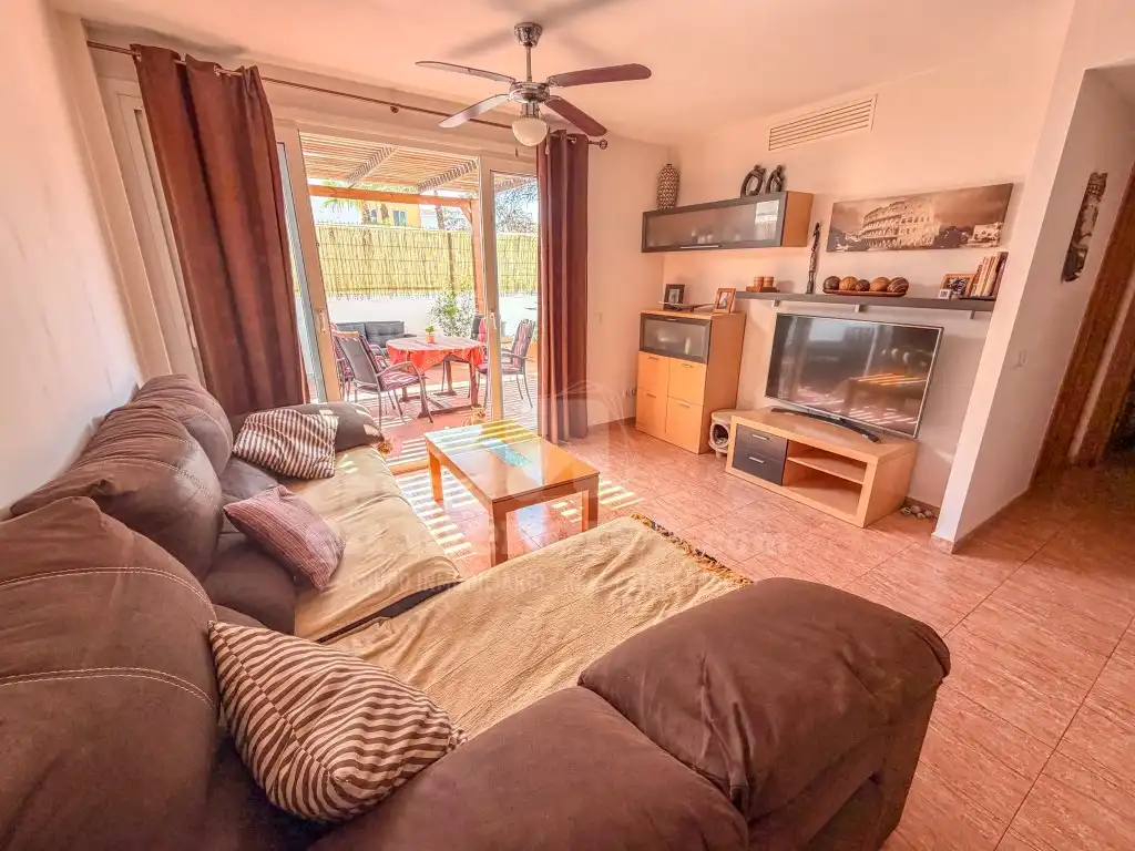 Living room of Ground floor for sale in Ciutadella de Menorca  with Air Conditioner, Terrace and Swimming Pool