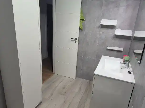 Appartamento con ascensore in affitto a Jose María de Haro 4, imagen 2