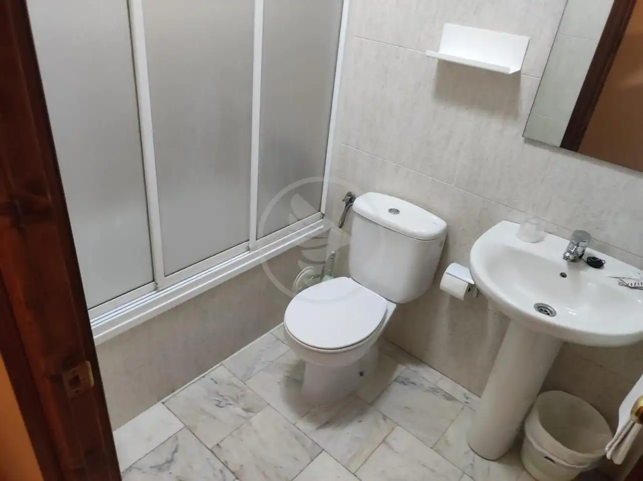 Baño de Local en venta en Linares con Aire acondicionado